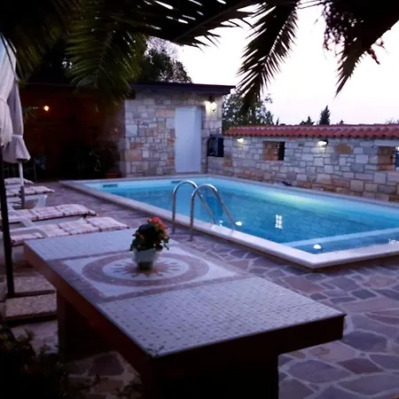 Mit Beheiztem Pool Und Meerblick * Savudrija